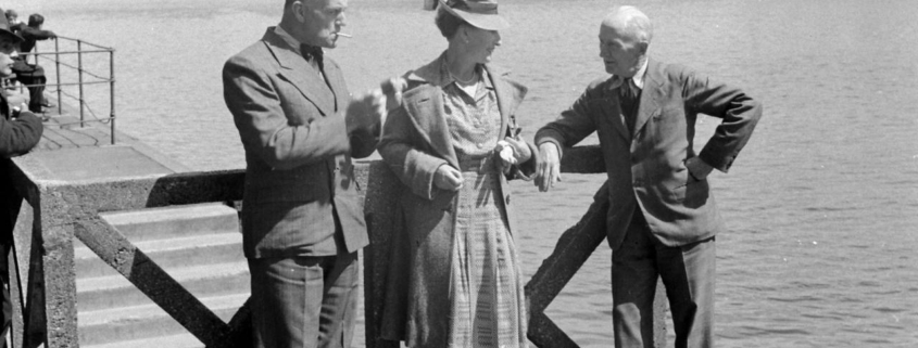 Life 1942 Foto de articulo sobre la ciudad de Valdivia en la revista LIFE. 1942